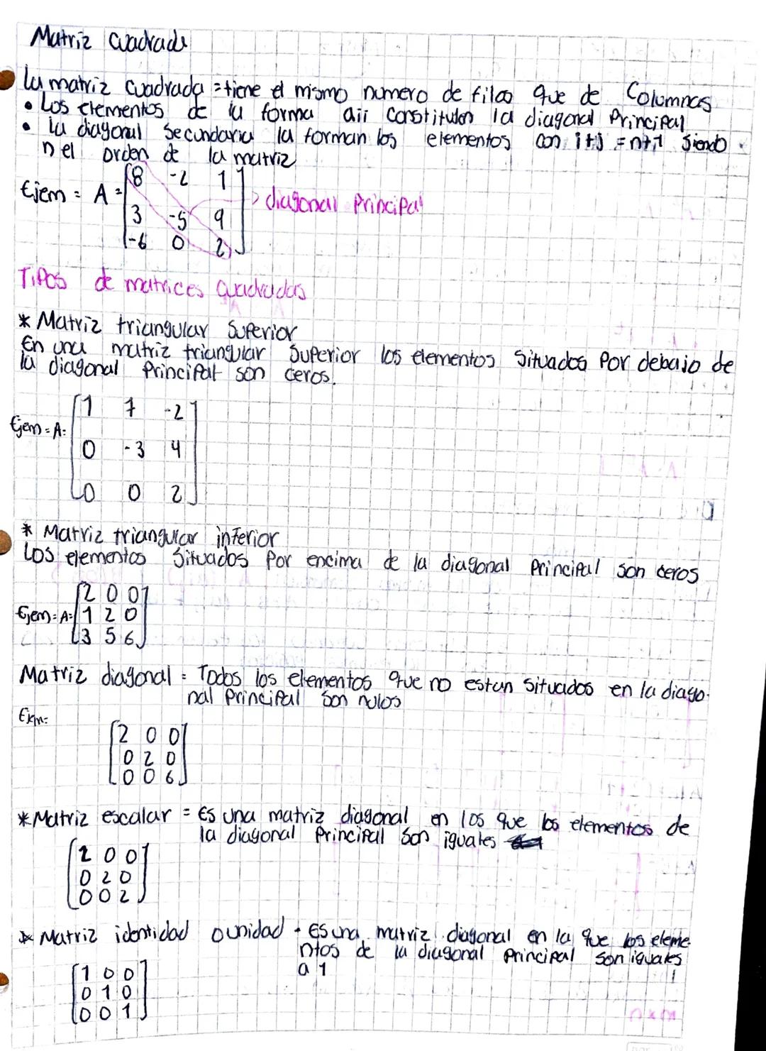 Tipos de matriz

Matriz fila = Cuando tiene una sola fila

Ejemplo = M1x4 =[1-5 3 2]

Matriz Columna (o vector Columna) = cuando tiene una s