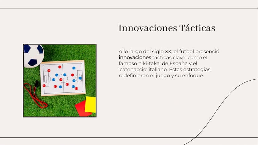 La Evolución del Fútbol
a lo largo de la Historia El fútbol ha experimentado una evolución significativa a lo largo de los años,
desde sus h
