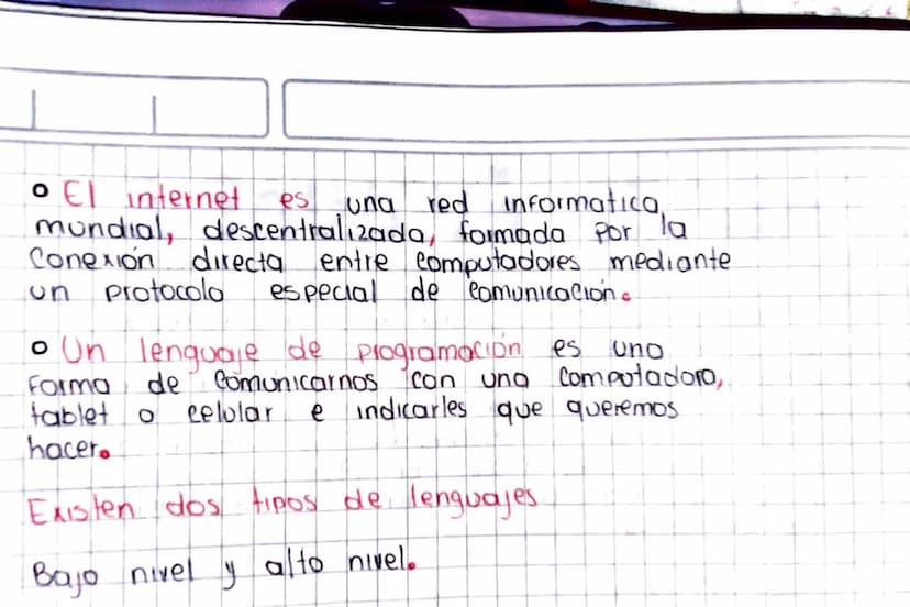 ola Pumera Computadora moderna aparecio
en otoño de 1968, Como un prototipo
Presentado Por Douglas Engelbart. Tenia por
0 Pontero, y
Primera