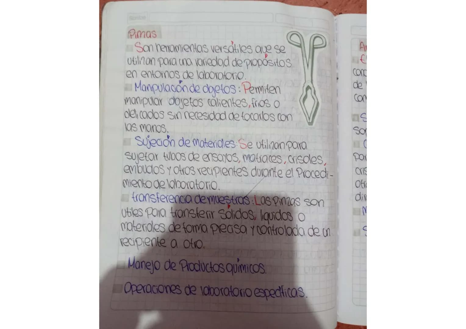 Scribe
•Implementos de laboratorio ●
● de quimica
Vidrios
Vaso de Precipitado
El raso de Precipitado tiene
Muchos objetivos dentro del
labor