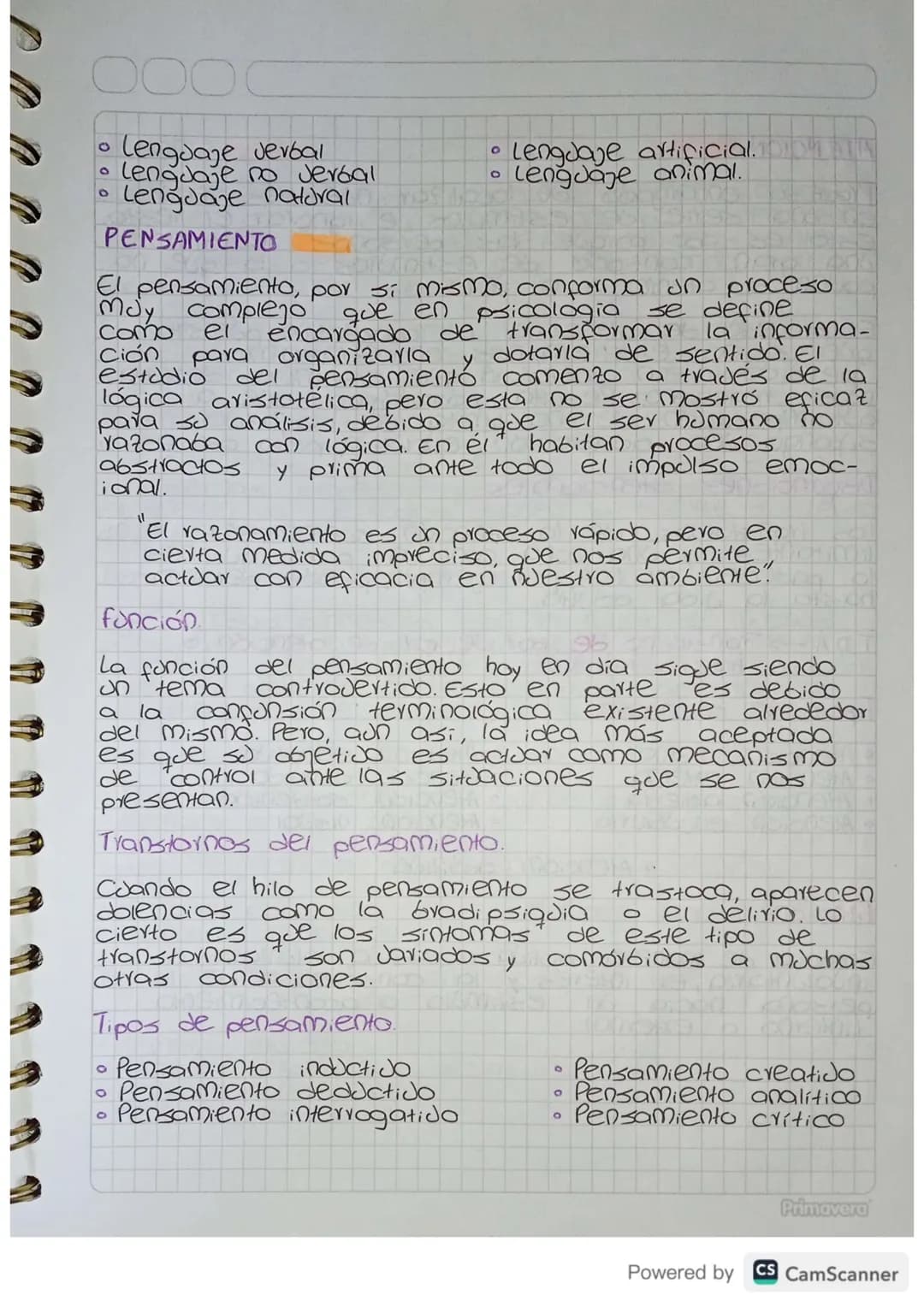 PERCEPCIÓN
¿Cómo procesa el ser humano todo lo que le envuel-
de
de una
flor, la
sensación
ve? Una caricia, el olor
de apresión
una ciudad c