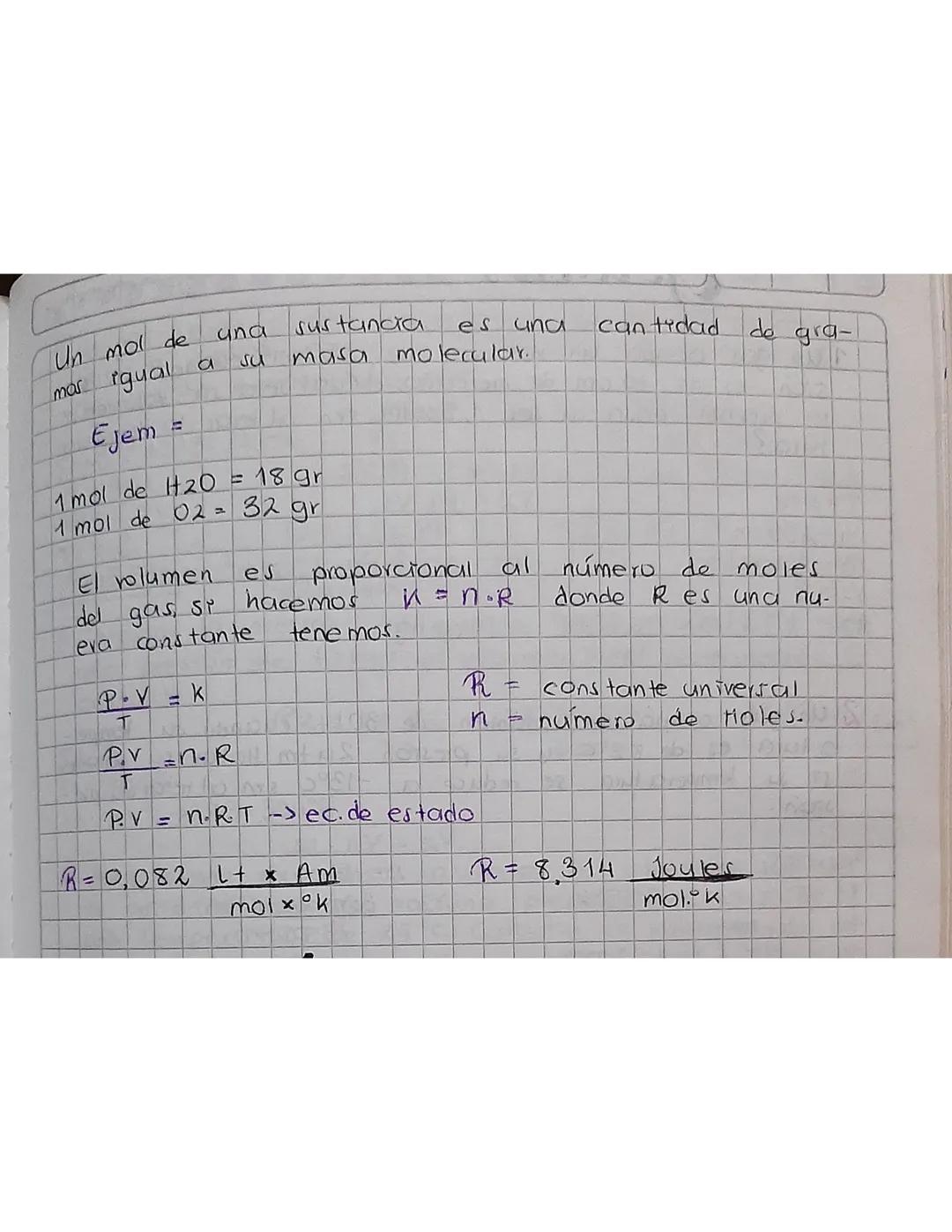 # proceses termodinamiass

Es cualquier cambio de estado de equilibrro a
otro que experimenta un sistema, estos procesos
imbolucran Flujo de