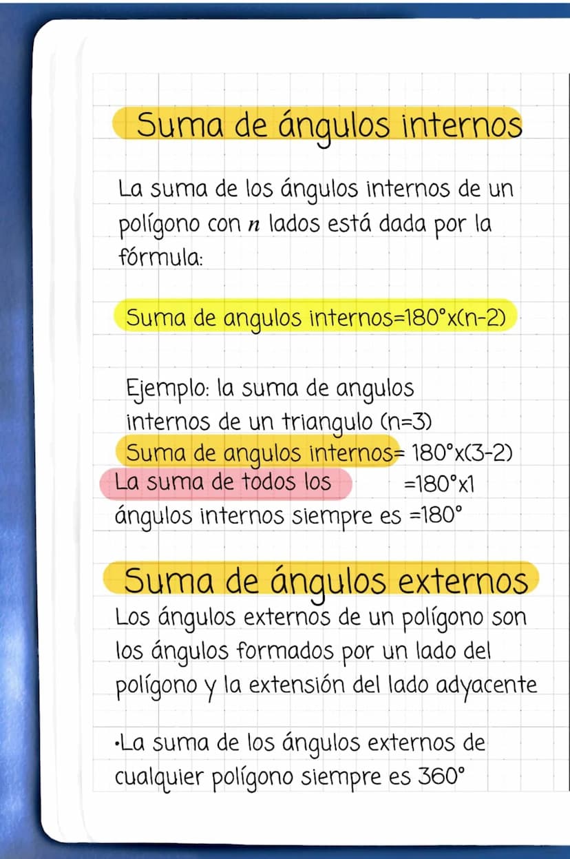 Suma de ángulos
Suma de ángulos internos
La suma de los ángulos internos de un
polígono con n lados está dada por la
fórmula:
Suma de angulo