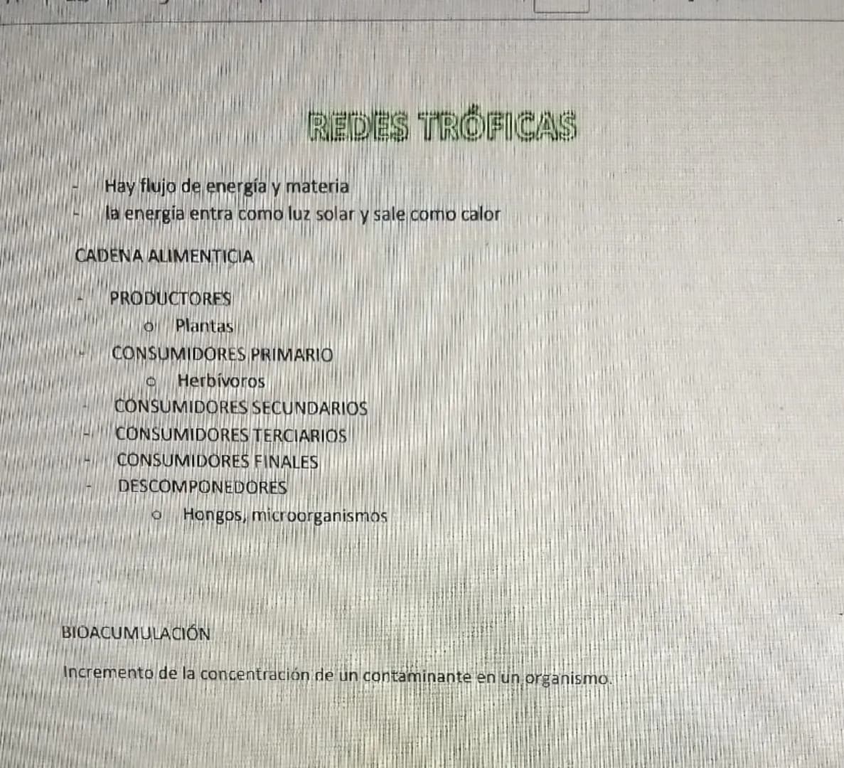 INTERACCIONES ECOLÓGICAS
Las interacciones describen las diferentes maneras en las que los organismos obtienen
alimento y energía
Los organi