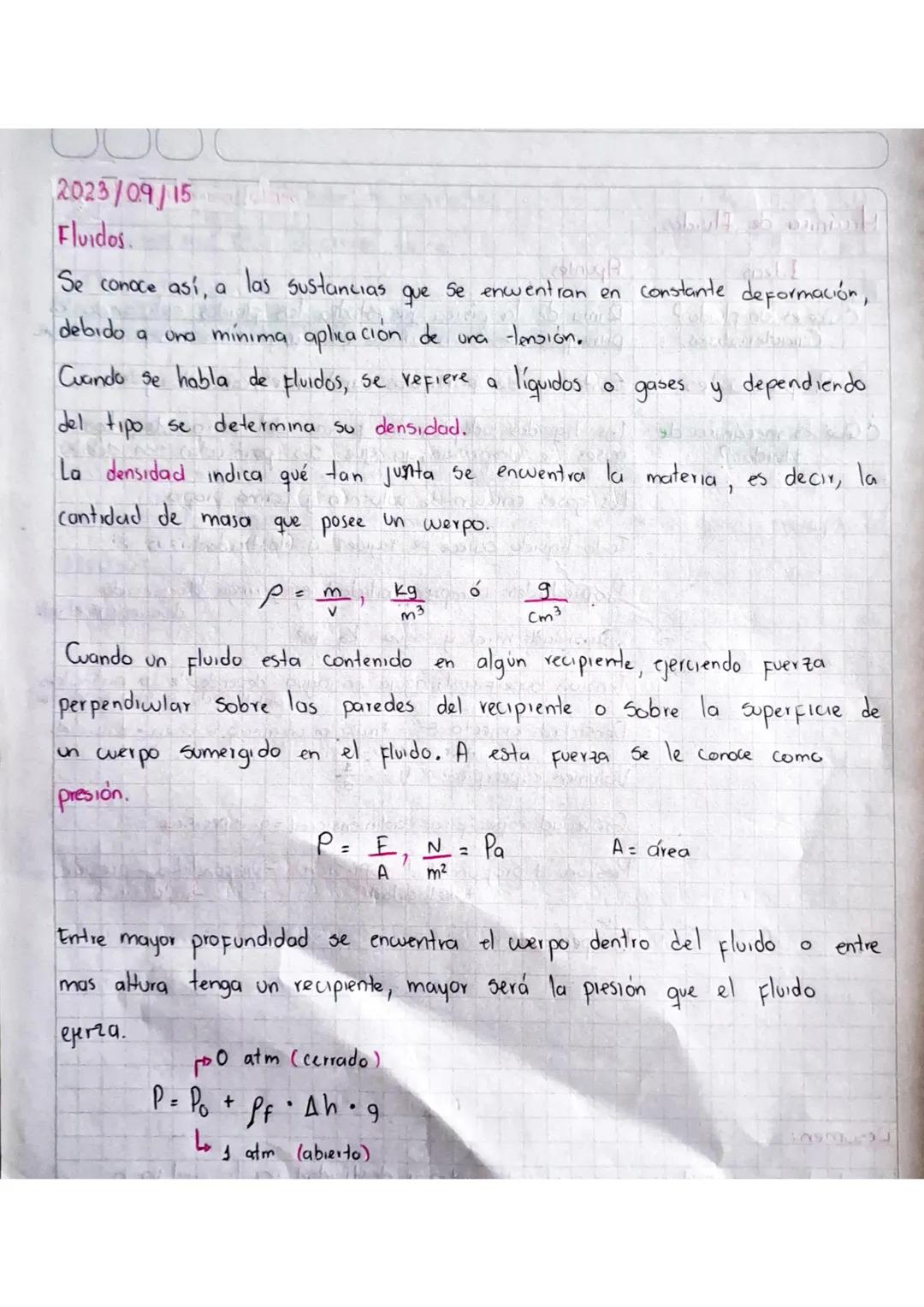 Introducción a los Fluidos: Conceptos Fundamentales