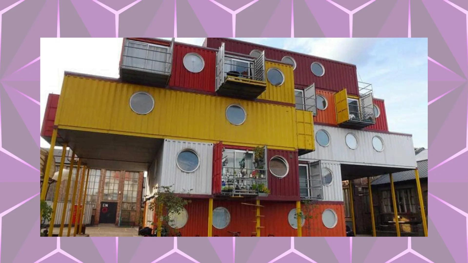 # Índice

*   Introducion
*   Historia de la
arquitectura modula
*   Carateristicas
*   Ejemplos
*   Conclusiones # Introducción

La arquite