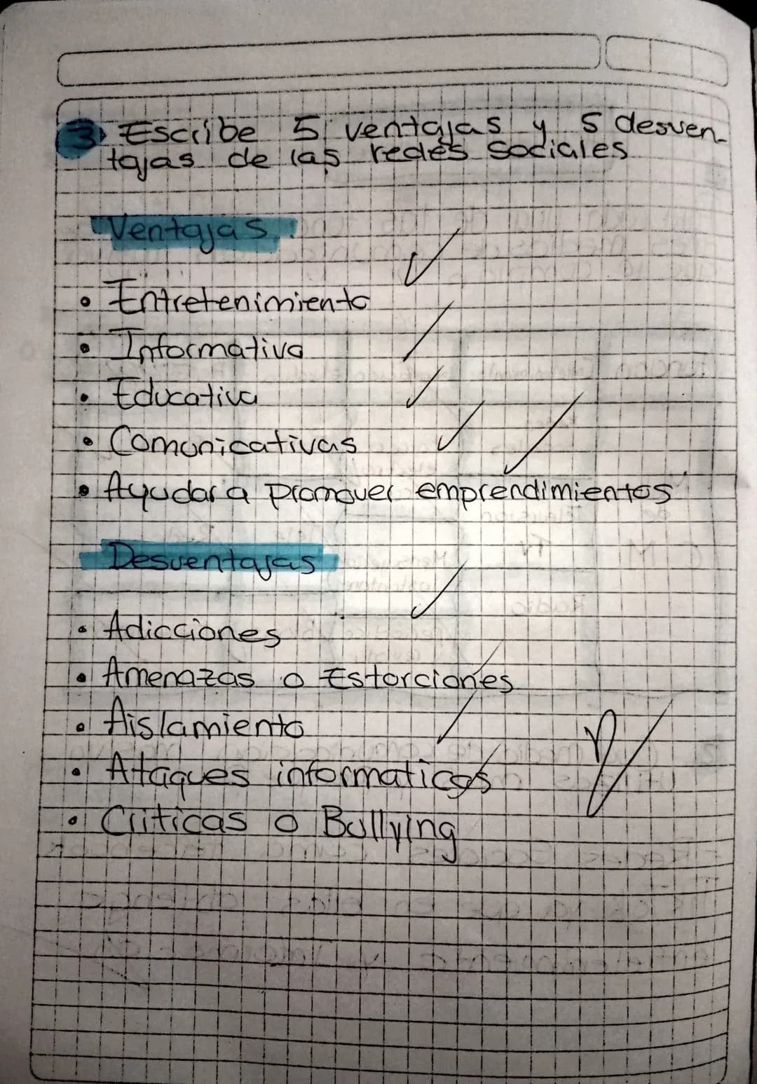 Tipos de medios de comunicacion
Periodicas y Revistas
Es considerado uno de los primeros medios
masivos, es un medio de comunicacion
donde s