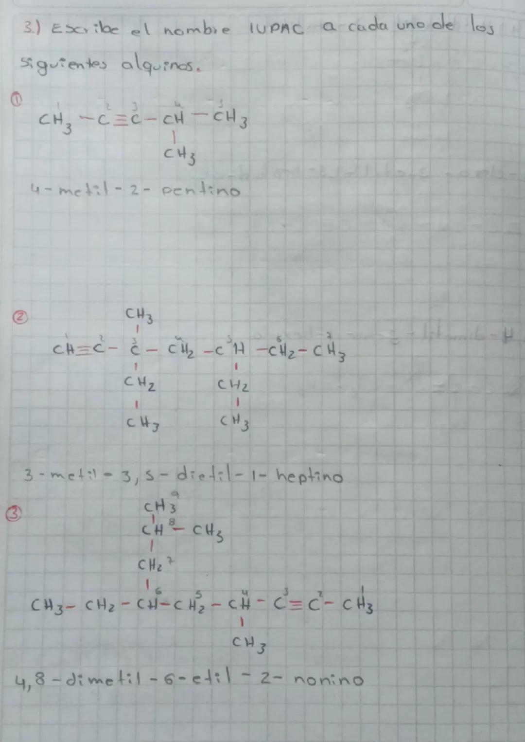 Alquinos
Son hidrocarburos insaturados, que se caracteriza po,
presentar
Lo más
0
más en luces triples entre carbono y
carbono, "Ino".
Satur