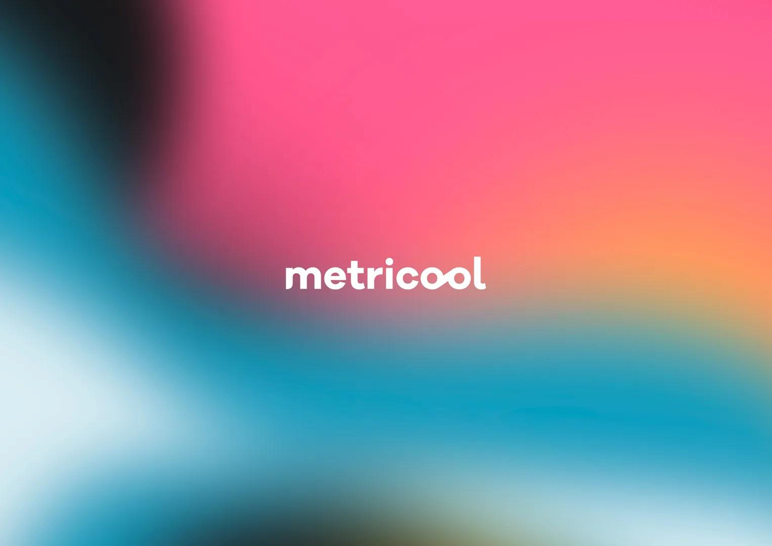 Estudio
REDES
SOCIALES
2025
metriccool metricool
¡Hola!
Somos
Metricool.
La herramienta que te ayuda a
planificar, publicar y medir tu
cont