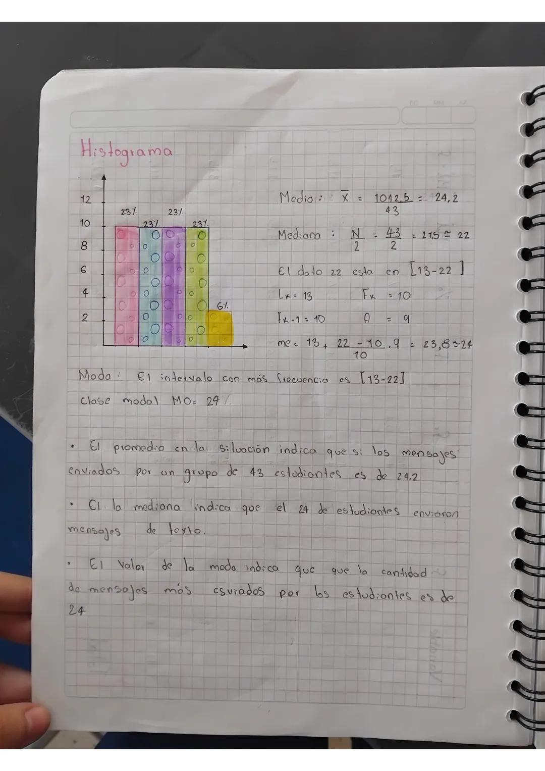5:04
< QUIZ 1.docx
l 100%
:
MATEMÁTICAS, GRADO 1103, 1er periodo 2025
LIC. MIGUEL ANGEL RODRÍGUEZ TEJEDOR
QUIZ #1
Estadística.
Nombre: _