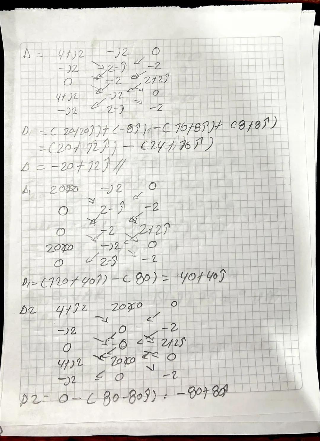 10
80
COS (100
土
20л 400m H
200m H
M
m
m
300MH +
10~
VO
Souf
720 cos(100t+90°) v
temporal
→ Sasorial.
R= 202
B=202
400mH
2=2200(400m) = 40;