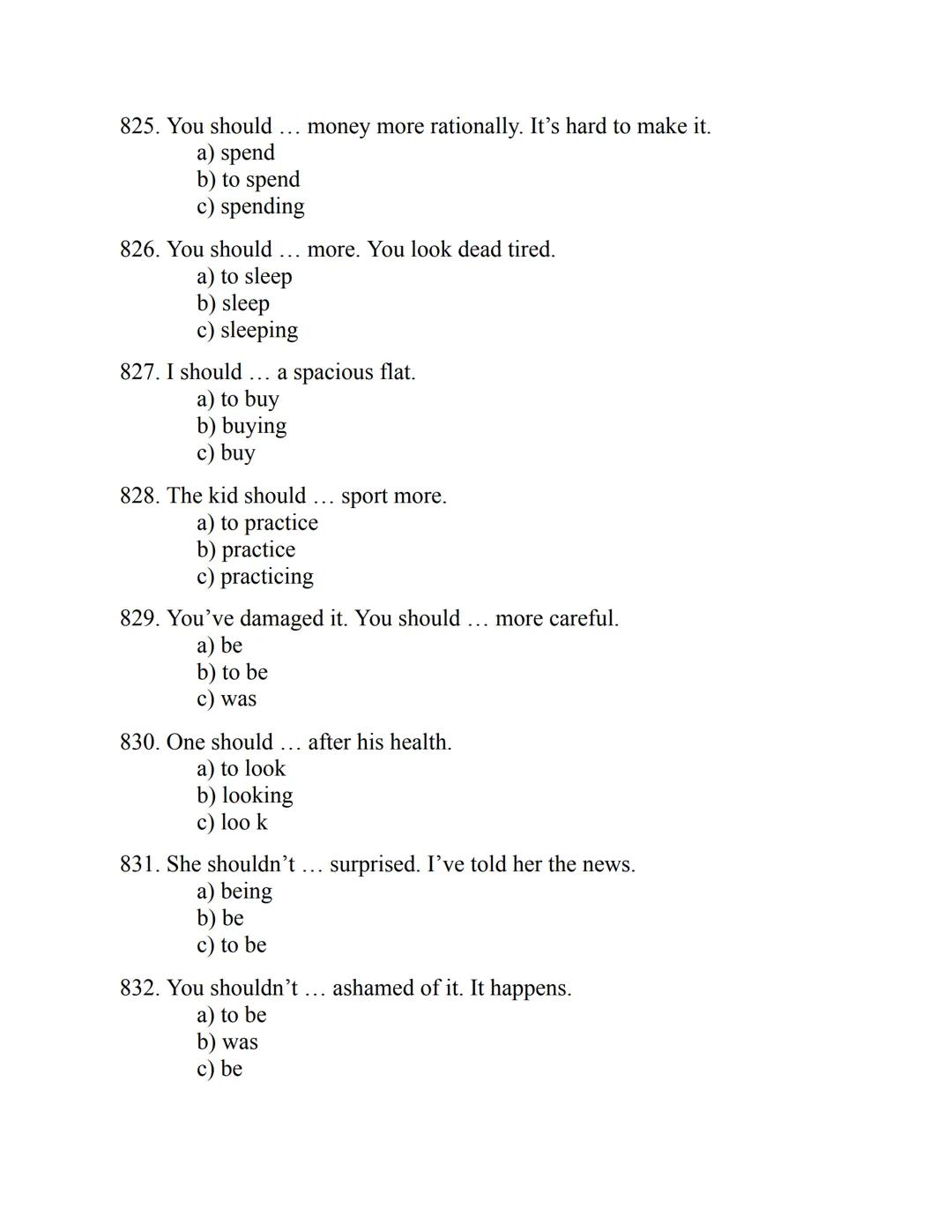 ENGLISH
GRAMMAR
EXERCISES
WITH ANSWERS
Part 1.
2500 MULTIPLE-CHOICE
ITEMS FOR A1/A2
Your quest towards C2
Daniel B. Smith ENGLISH
GRAMMAR
EX