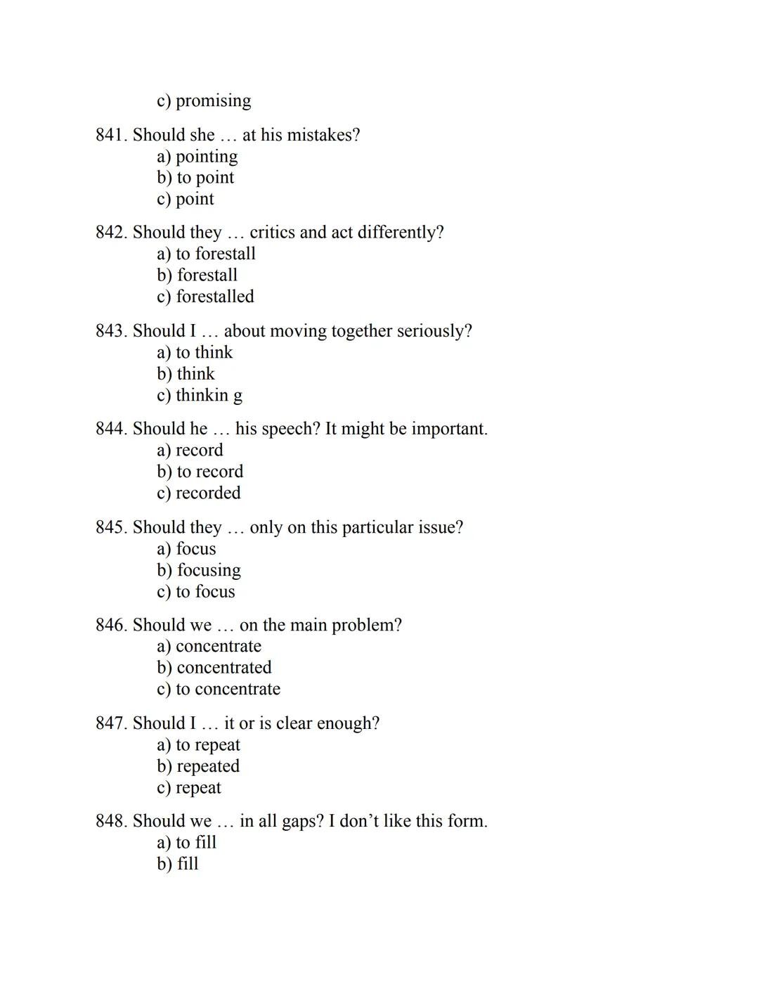 ENGLISH
GRAMMAR
EXERCISES
WITH ANSWERS
Part 1.
2500 MULTIPLE-CHOICE
ITEMS FOR A1/A2
Your quest towards C2
Daniel B. Smith ENGLISH
GRAMMAR
EX
