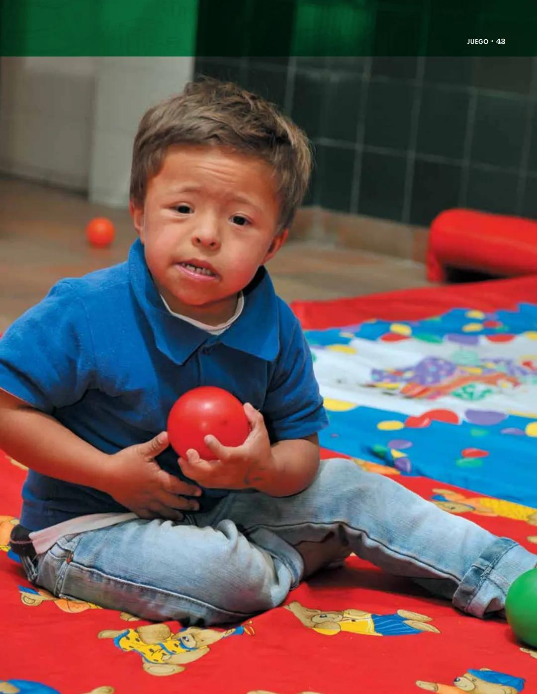 DOCUMENTO NO. 22
Serie de orientaciones pedagógicas para la
educación inicial en el marco de la atención integral
El juego en
la educación i