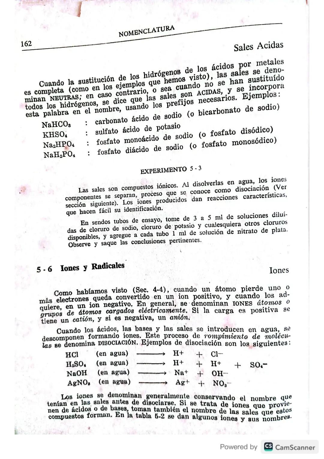 La nomenclatura química es el medio de que nos valemos para
nombrar los compuestos. Antiguamente las diversas sustancias recibían
nombres ca