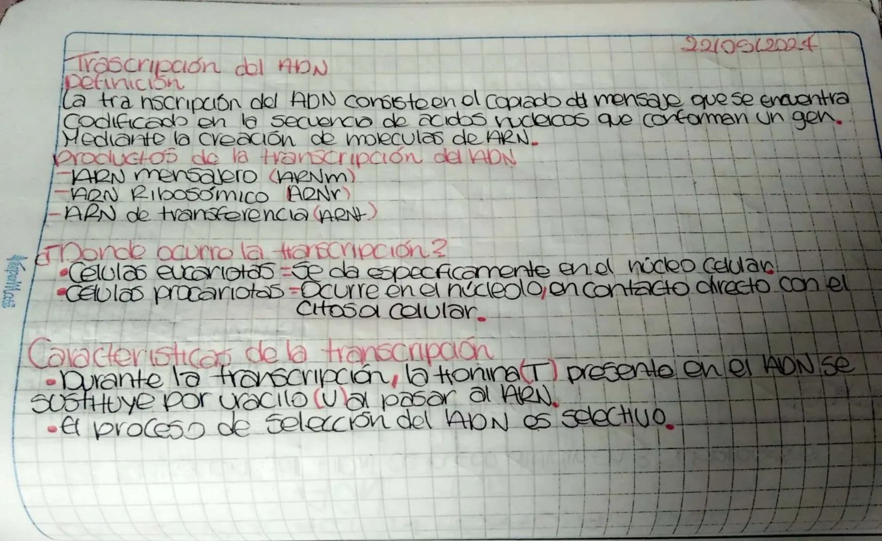# Trascripción del ADN
## Definición
La transcripción del ADN consiste en el copiado del mensaje que se encuentra
Codificado en la secuencia
