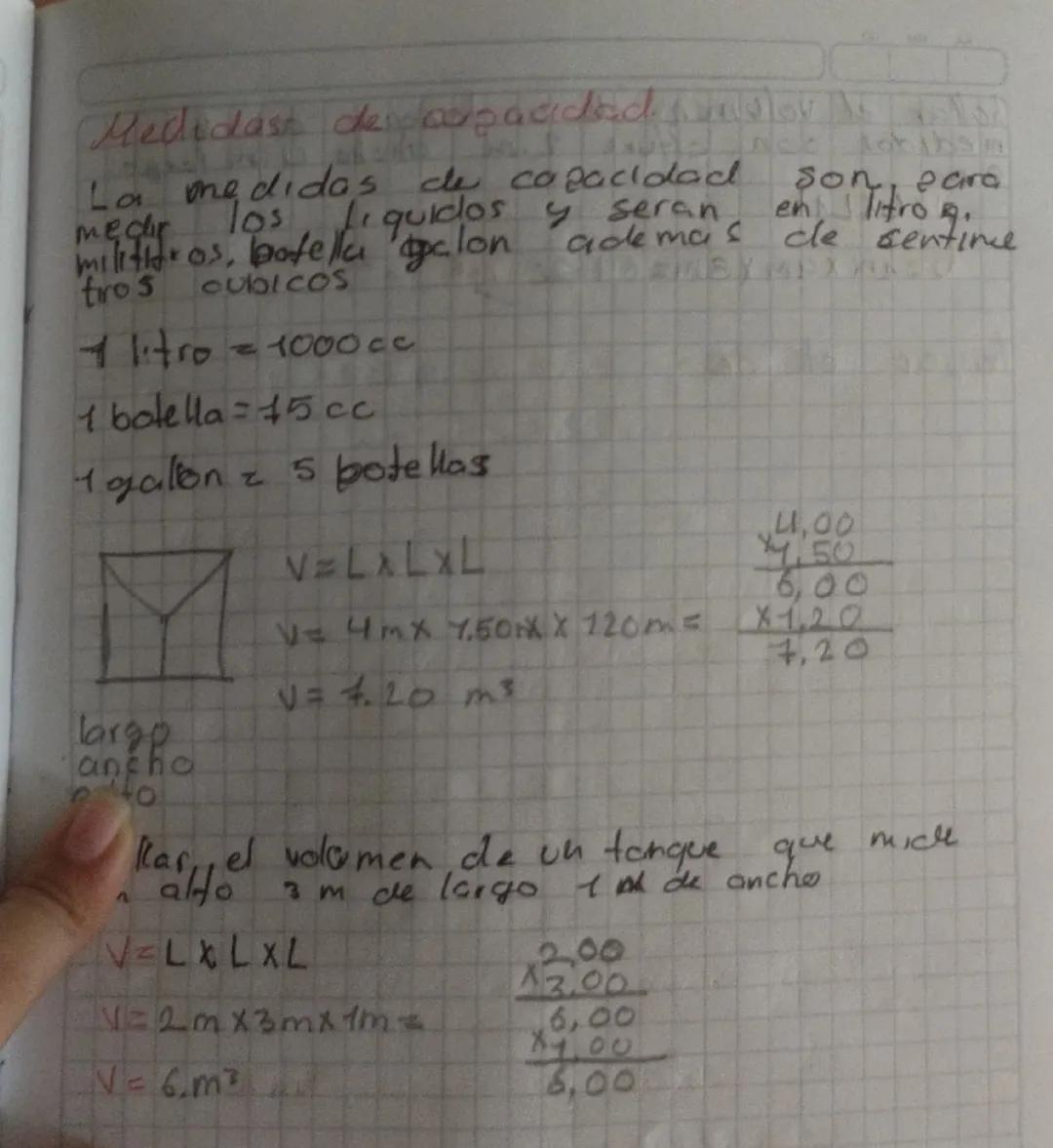 Medidas de apacidad y Ma
La medidas
medir
de capacidad
los liquidos y seran
milithos, botella clon
cubicos
tro s
7 litro
= 1000
ade mas
Lot